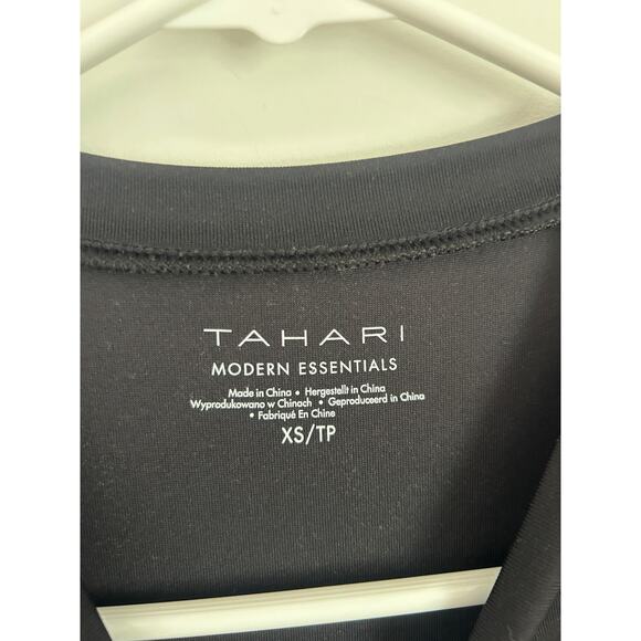 Tahari Shirt Womens XS Black Modern Essentials Short Sleeve Stretch Basic - Picture 2 of 4